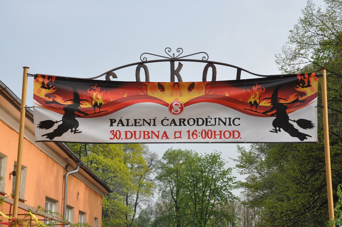 Pálení čarodějnic v Záblatí