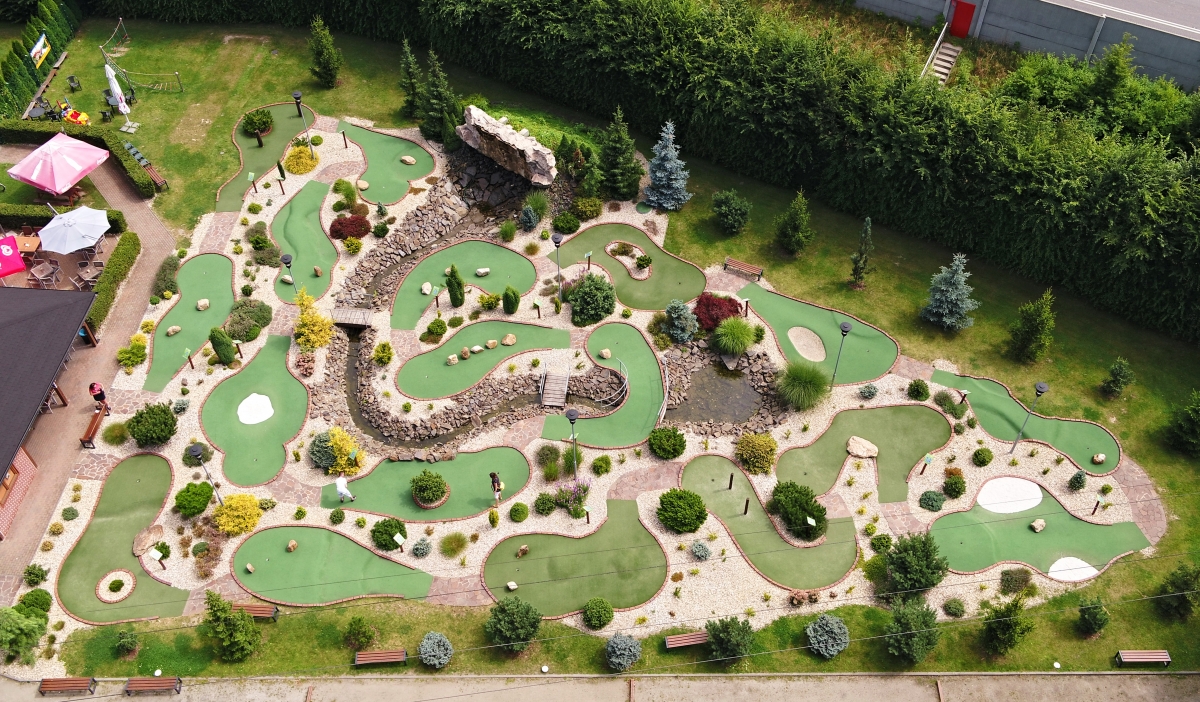 Adventure Golf