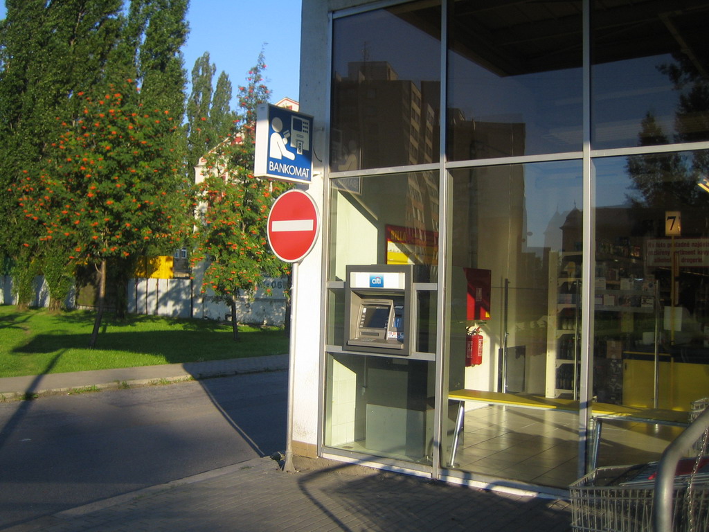 Bankomat Citibank - 9. května