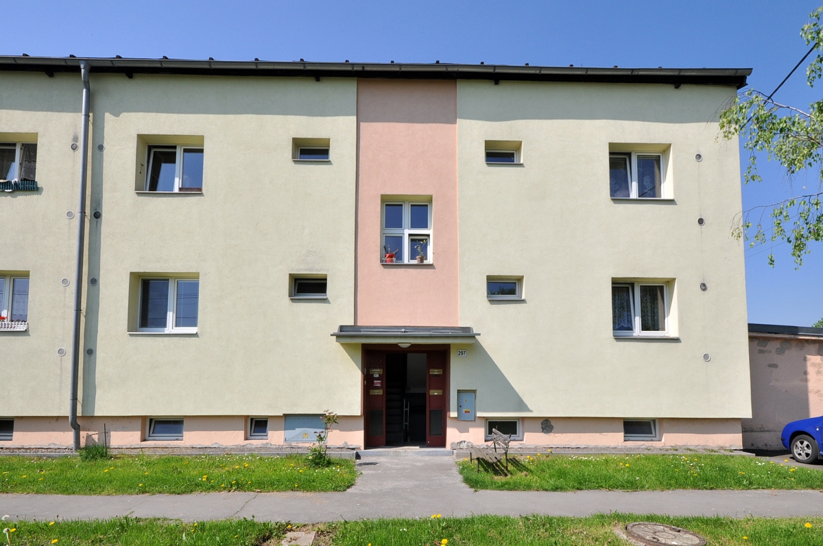 Budovatelská 297