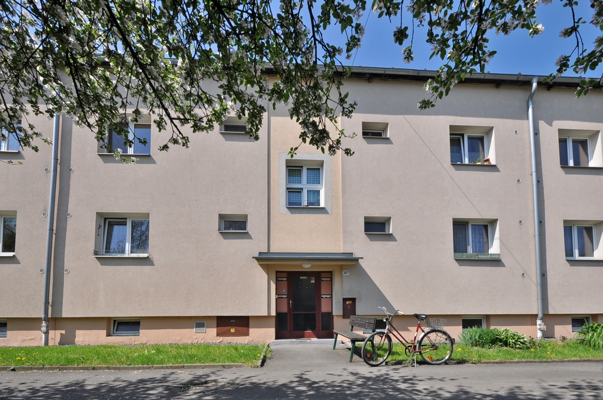 Budovatelská 307
