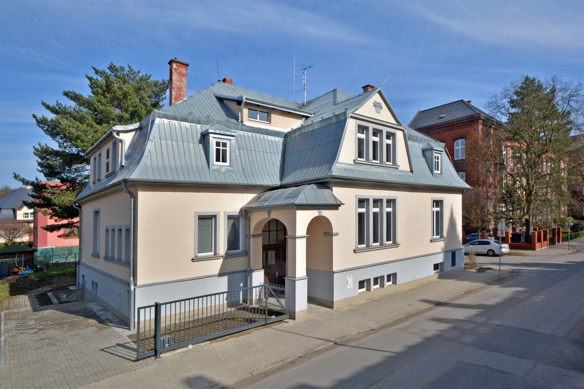 Dům zvláštního určení (DPS) - Husova 559