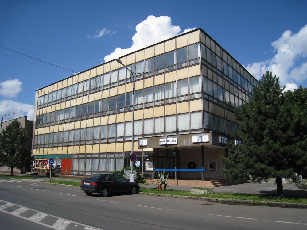 Dům služeb ŽDB GROUP, a. s.