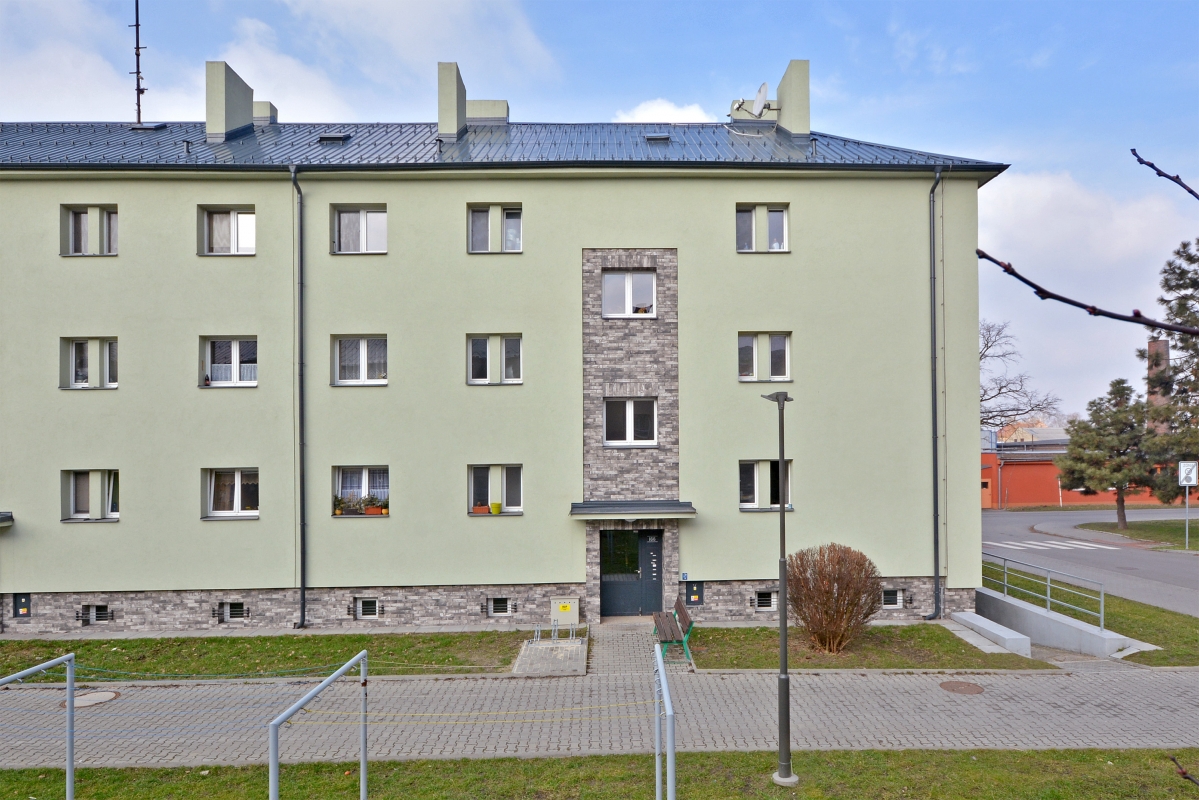 Jateční 166
