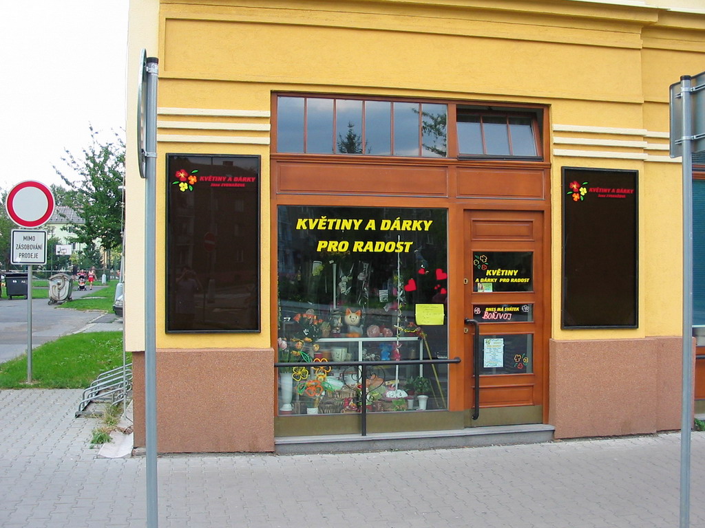 Květiny a dárky pro radost
