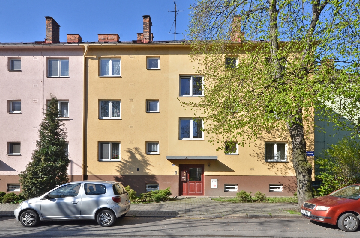 Masarykova 930