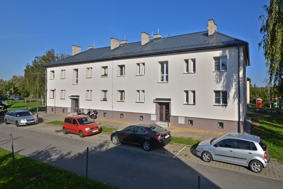 Mládežnická 558