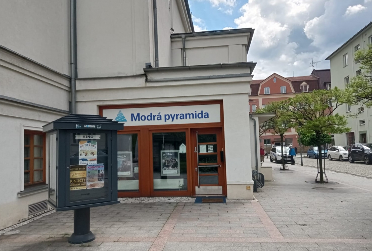 Modrá pyramida stavební spořitelna, a. s.