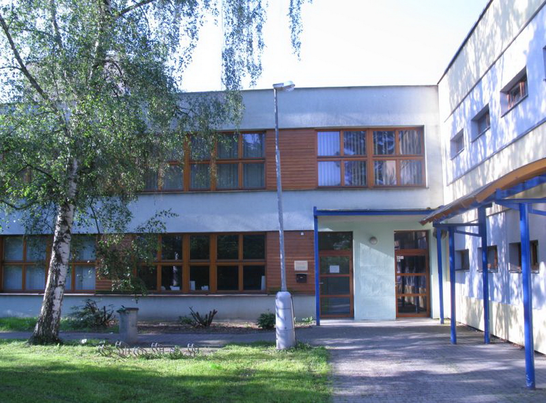 Nerudova 1156 (nebytový prostor)