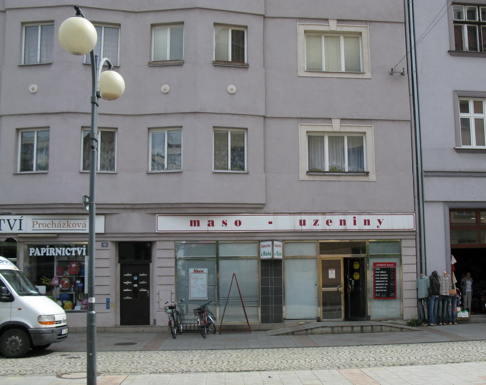 tř. Dr. E. Beneše 107 (nebytový prostor)