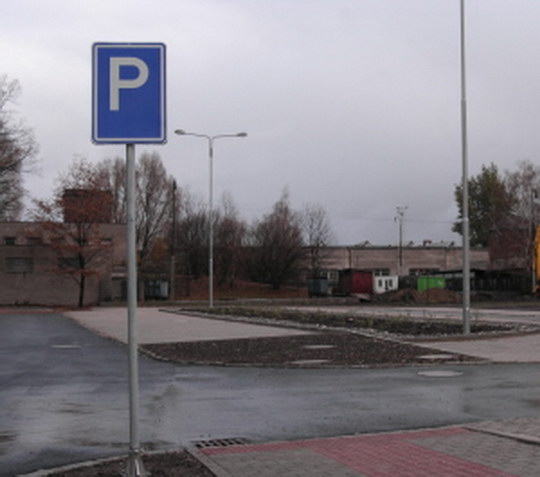 Nových 87 parkovacích míst v centru města
