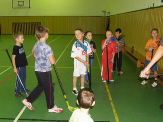 Florbalová přípravka má za sebou první trénink