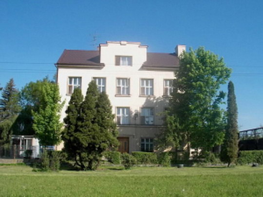 10 let Domova Jistoty aneb retrospektivní výstava