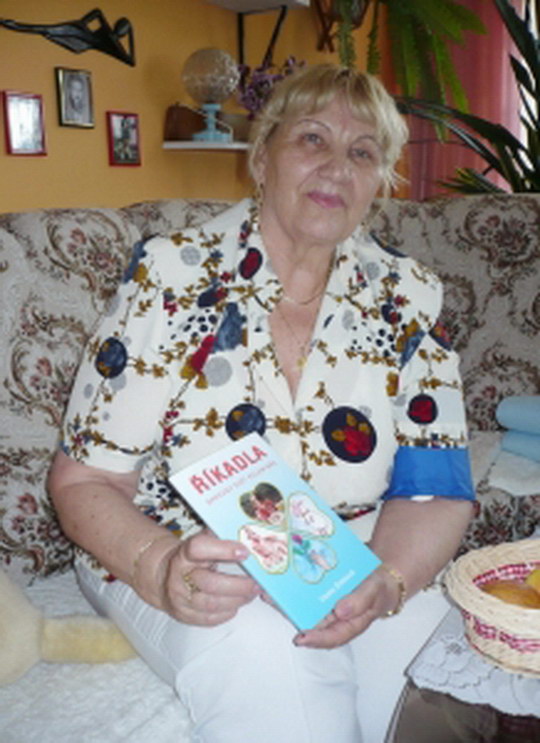 Vlasta Šimková ze Starého Bohumína vydala říkadla pro malé děti