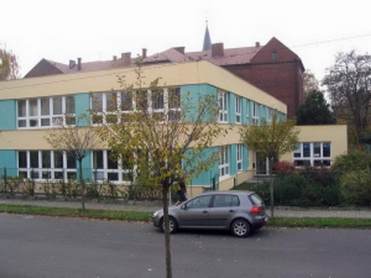 Knihovna v létě posílí půjčovní dobu v dětském oddělení, kino upraví provozní dobu v pokladně
