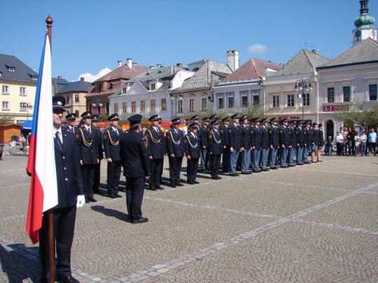 Hasiči v Bohumíně: oficiální přijetí nováčka a medaile za 20 let věrné služby