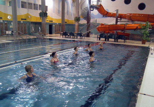 Do bohumínského aquacentra se vrací oblíbený aqua aerobic nejen pro ženy