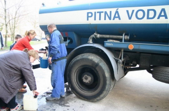 Kvůli opravě vodovodu v ulici Za Můstkem v oblasti nepoteče 21. listopadu voda