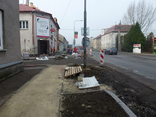 Vjezd do Mládežnické ulice ve Skřečoni bude kvůli pracím na cyklostezce dočasně omezen