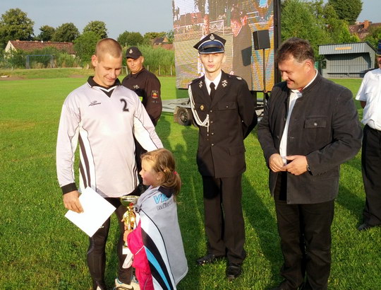 Hasiči B družstva SDH Vrbice vybojovali pohár na soutěži v Polsku