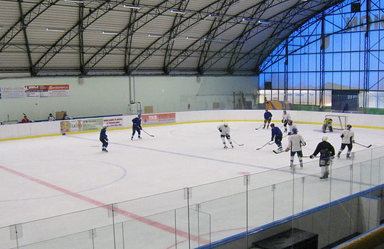 Bospor aréna zamražuje, první bruslení proběhne 28. a 29. září