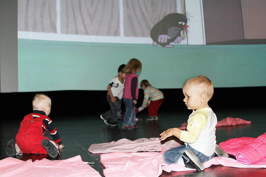 Kino v Bohumíně uvedlo podzimní novinku - promítání pro maminky