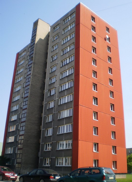 Stavební úpravy bytových domů Čs. armády 1052, 1053, 1054