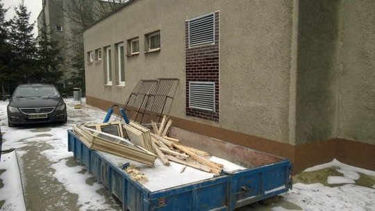 Do výměny oken dům dětí investoval stovky tisíc korun