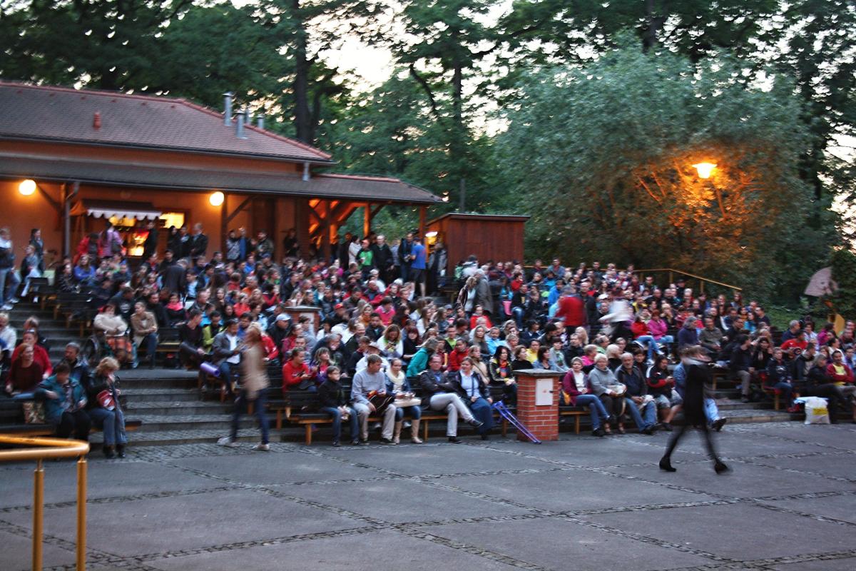 Prázdniny v letním kině vrcholí festivalem filmů pro děti