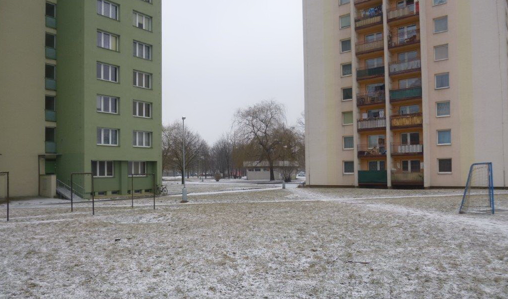 Oprava chodníků - lokalita sídliště ulice Bezručova