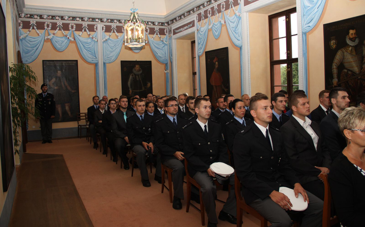 Policejní nováčci slavnostně složili služební slib