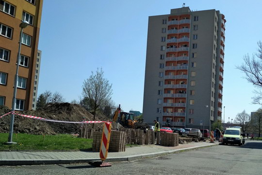 Projekt parkoviště se musel vypořádat se sítěmi i dopravními předpisy