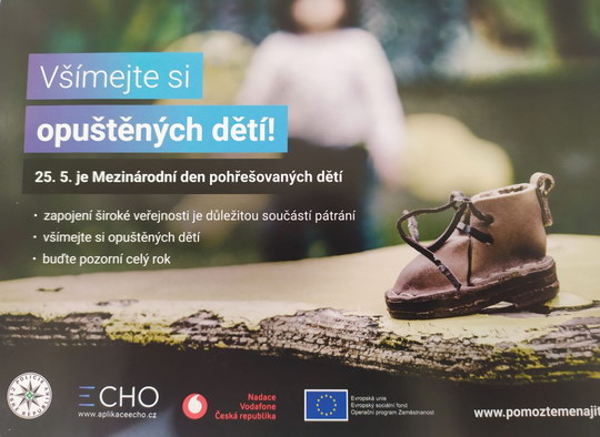 Na dnešek připadá Pomněnkový den, připomíná pohřešované děti