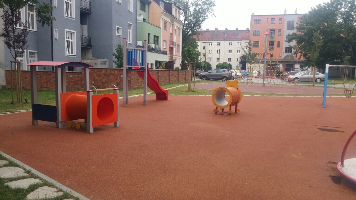 Na dodržování pravidel na dětském hřišti dohlédne správce