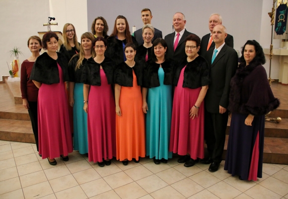 Smíšený pěvecký sbor Cantabo zazpívá v evangelickém kostele