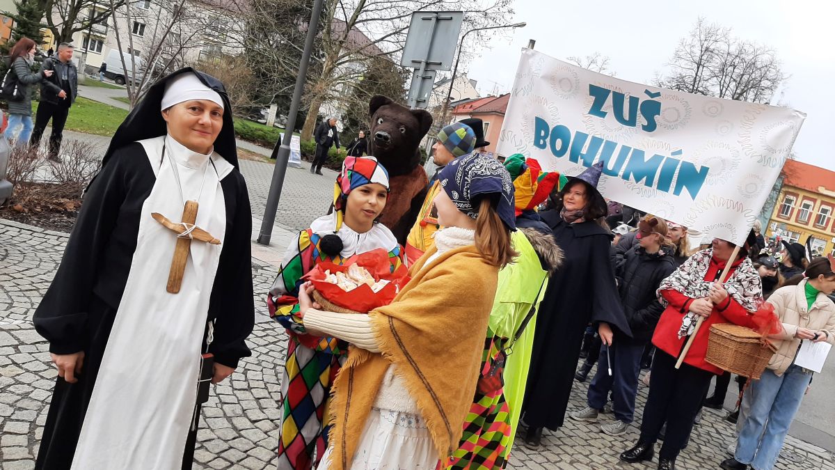 Nevšední podívaná, Bohumínem prošel početný masopustní průvod