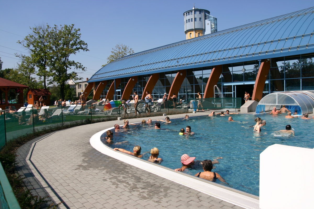 Aquacentrum v létě nabízí dvojnásobek času v bazénu