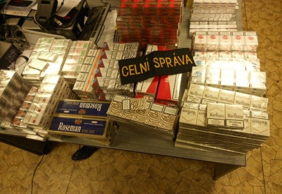 Cigarety z Polska jen do limitu, varují celníci