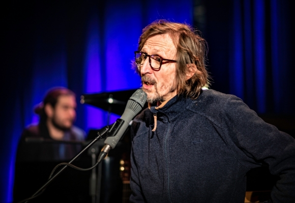 Ještě je, herec Vladimír Javorský představí ve Starém Bohumíně debutové album