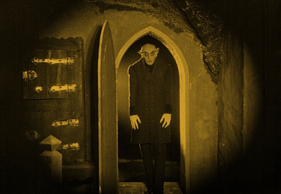 Budete se bát, v retro kinokavárně bude řádit upír Nosferatu