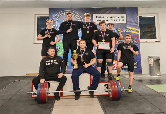 Návrat na trůn, Ligu juniorů po letech vyhrál tým mladých vzpěračů z Bohumína