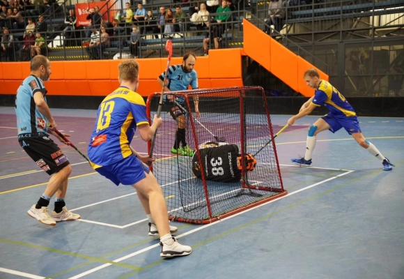 Florbaloví junioři zahájí nový sportovní rok v domácí hale