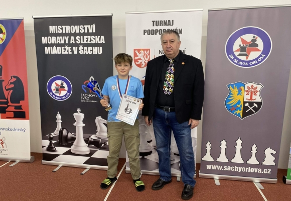 Šachová škola Bohumín bude poprvé na mistrovství republiky, postup si zajistil Mathias Jordan