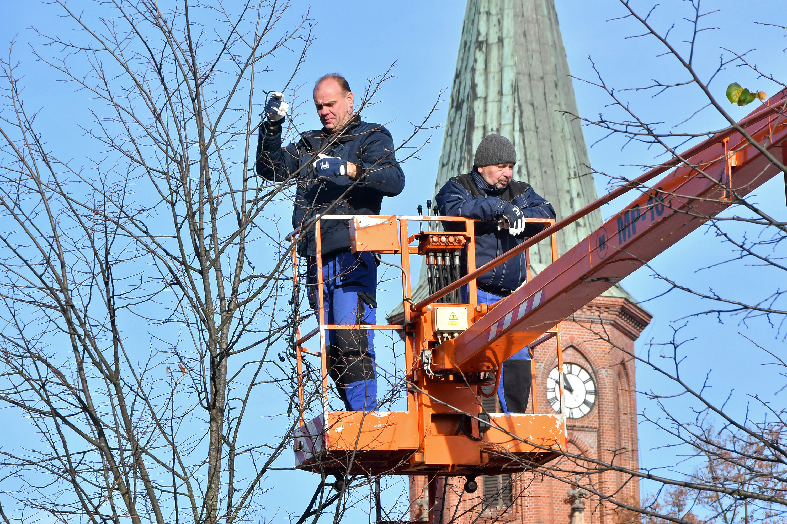 Nový strom i výzdoba. Vánoce v Bohumíně budou zářit víc než kdy dřív