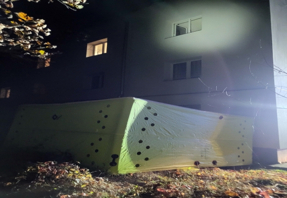 Při požáru bytu v Pudlově vyskočil muž z okna