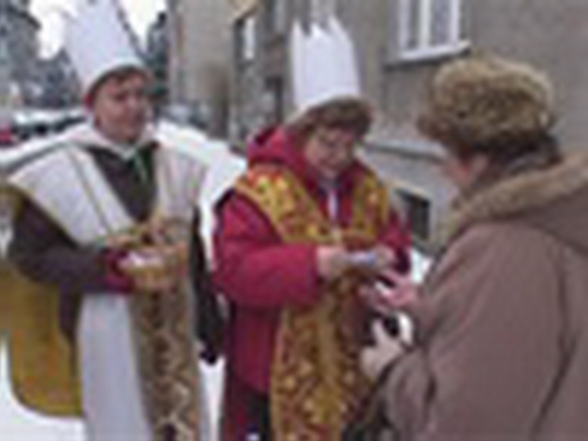 Tříkrálová sbírka 2009 v Bohumíně - przedstawić wideo