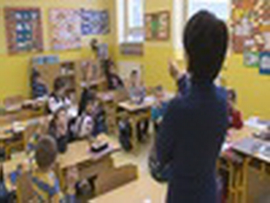Zápisy do prvních tříd a seminář - zobrazit video