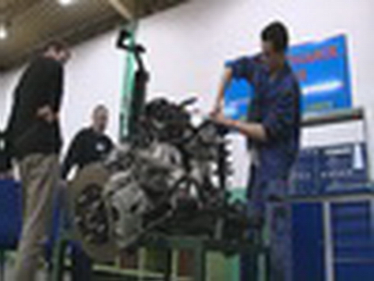 Automechanik junior 2012 - show video