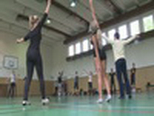 Letní taneční škola TS Radost a Impuls - przedstawić wideo