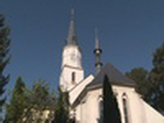 Kostel řeší statiku, kaple Pustyňa v novém - zobrazit video